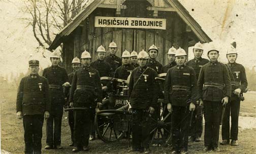 Hrčavští hasiči z 30- tých let